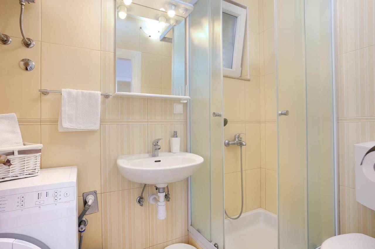 Apartments By The Sea Podgora, Makarska - 2594 Luaran gambar